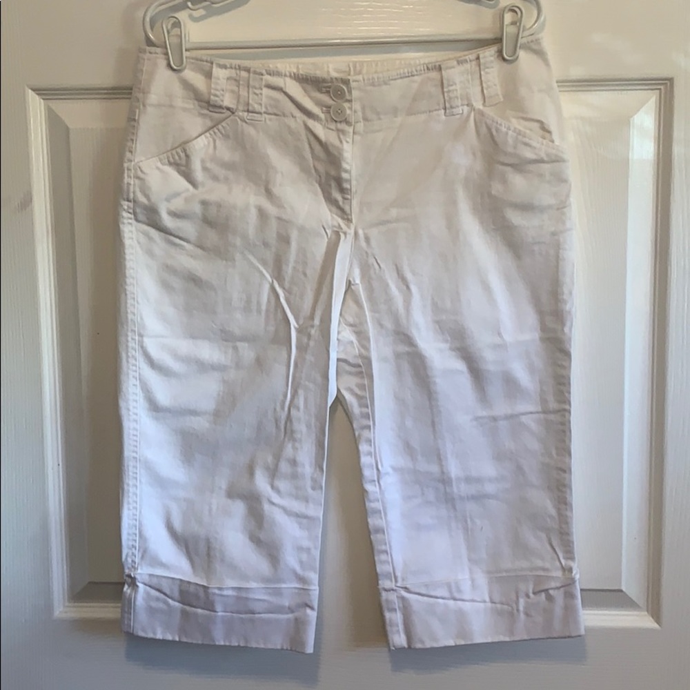 Ann Taylor Loft, White Capri Pants Size 12